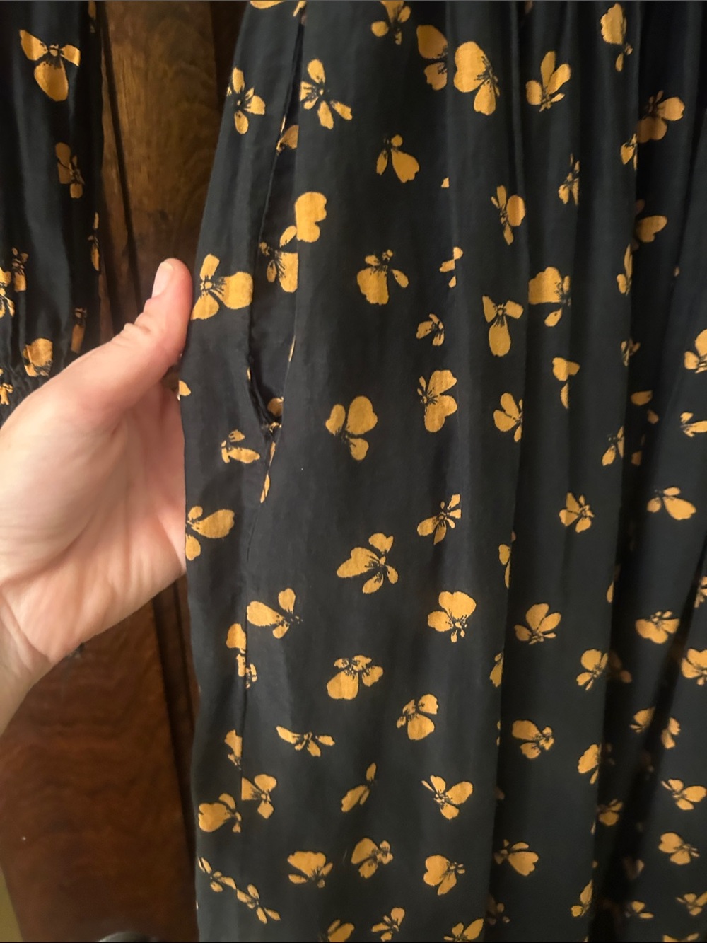 GANNI Women's Black Maxi Dress with 🍊 Floral Print - Picture 5 of 12